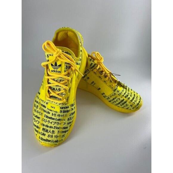 Size 6.5 (GS) - adidas NMD R1 V2 Low All Over Print - Picture 4 of 5